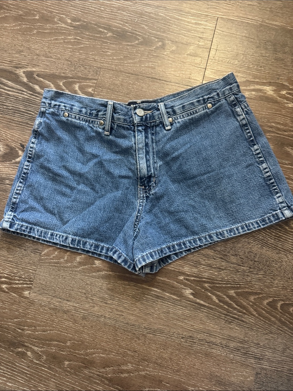 Low rise jeans shorts
